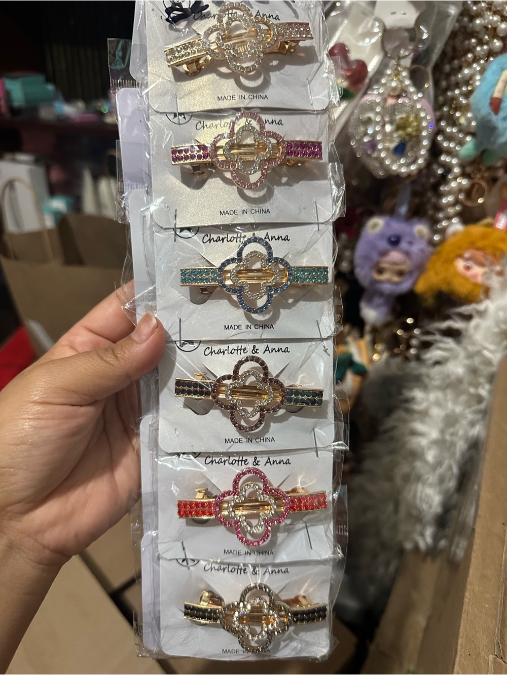 12 hair pins